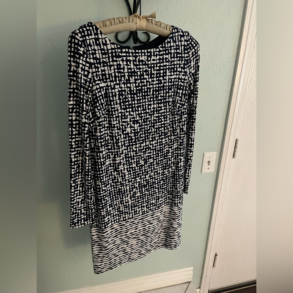 Vince Camino Navy Dress size 4